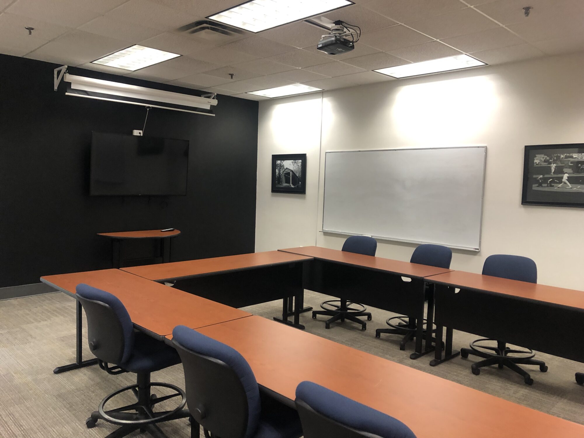 Meeting spaces available to public